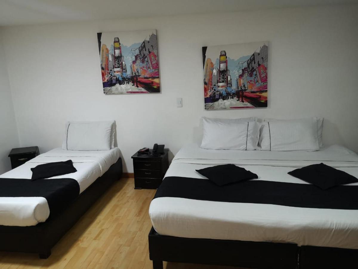 Hotel Santiago Plaza Богота Экстерьер фото