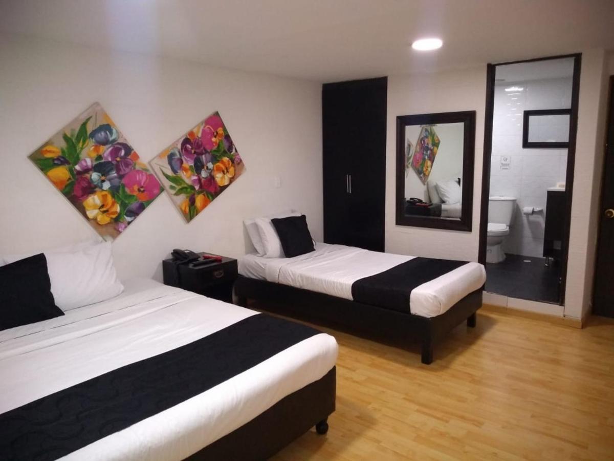 Hotel Santiago Plaza Богота Экстерьер фото