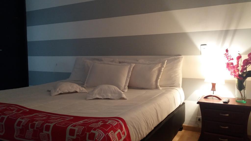 Hotel Santiago Plaza Богота Экстерьер фото